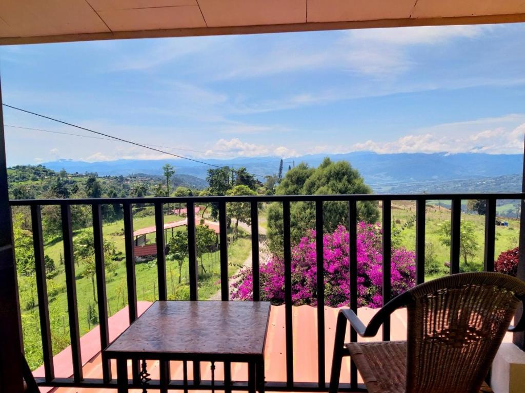 Guayabo Lodge Santa Cruz  Eksteriør billede