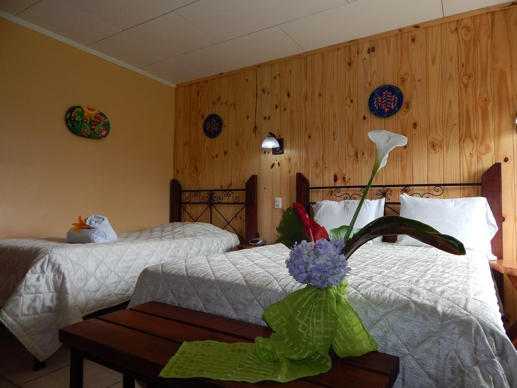 Guayabo Lodge Santa Cruz  Eksteriør billede