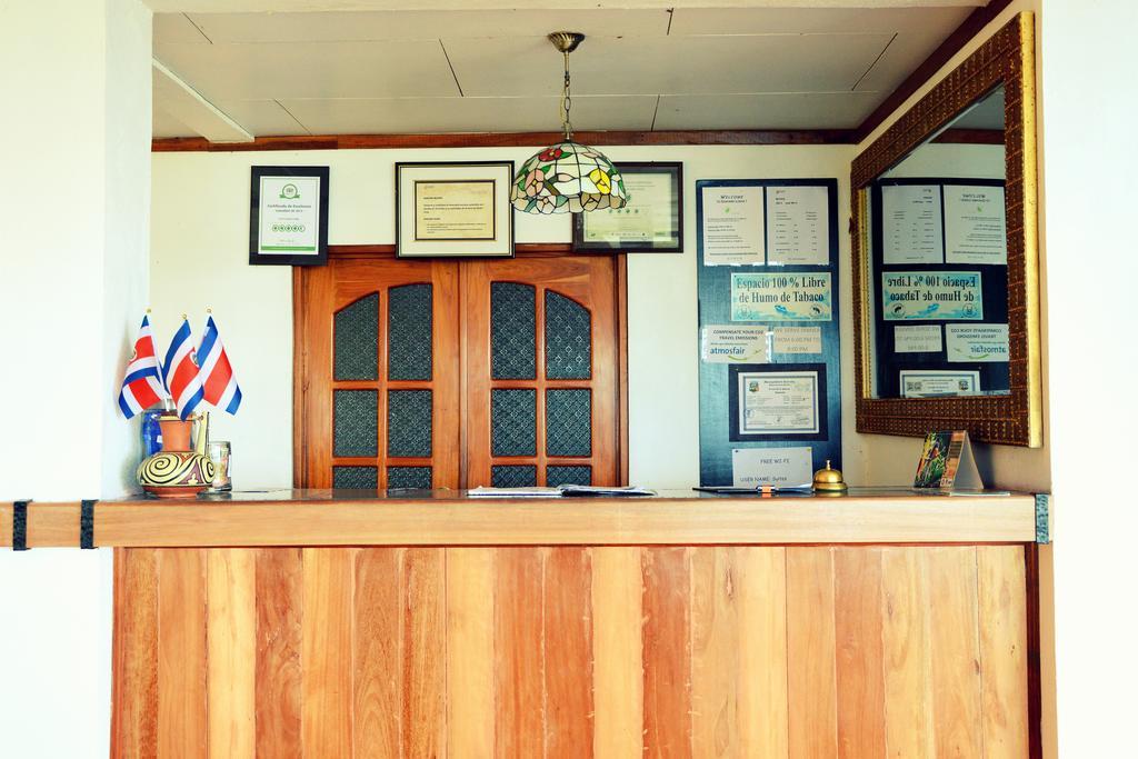 Guayabo Lodge Santa Cruz  Eksteriør billede
