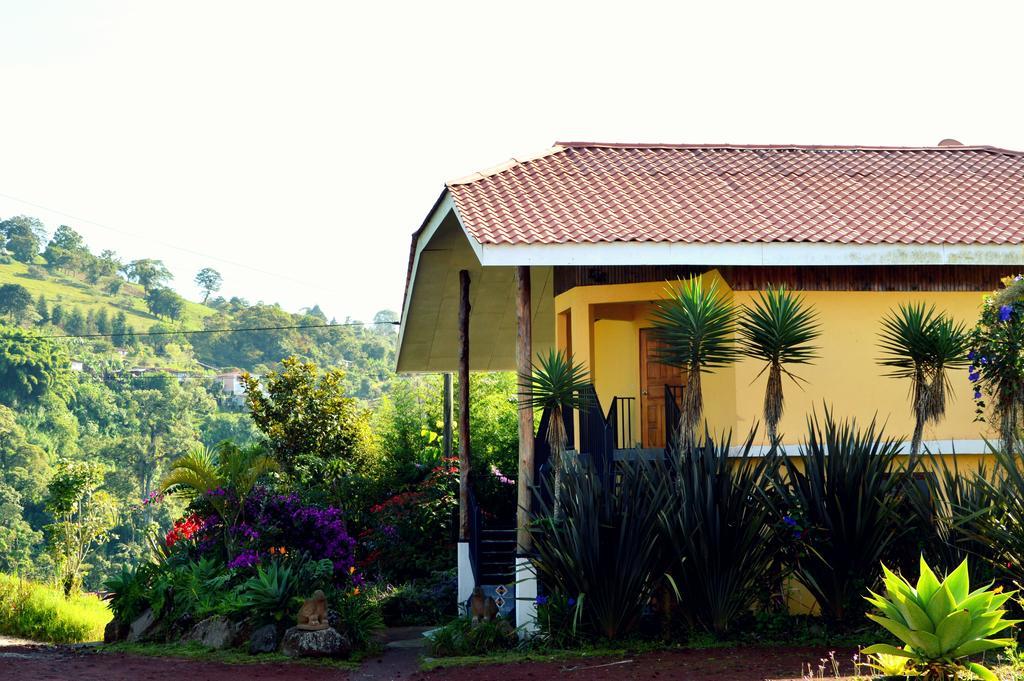 Guayabo Lodge Santa Cruz  Eksteriør billede